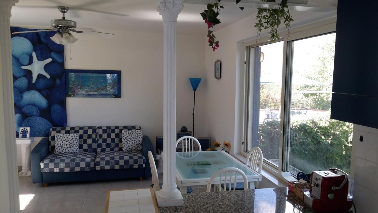 La Marina Gardens Beach Scauri  Extérieur photo