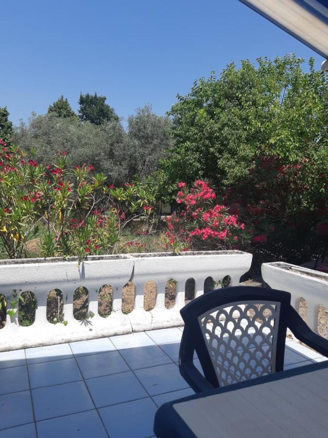La Marina Gardens Beach Scauri  Extérieur photo